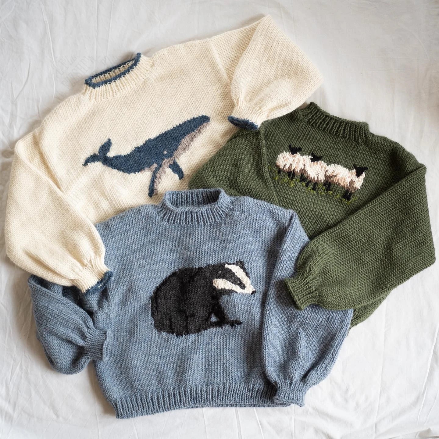 Snuggery | Vintage Cute Aesthetic Sweater | Autumn Winter Casual  Streetwear Pullover